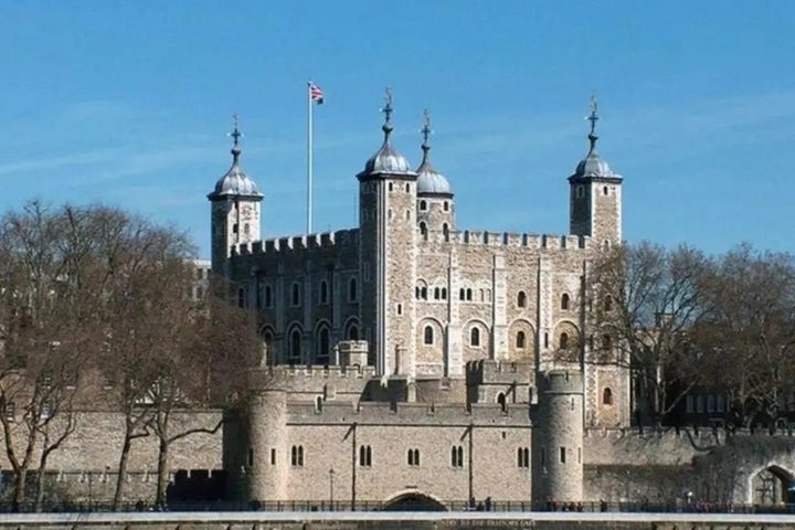 源自英倫，引領(lǐng)男士護(hù)理新標(biāo)準(zhǔn)